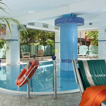 Hotel Gabbiano カットーリカ エクステリア 写真