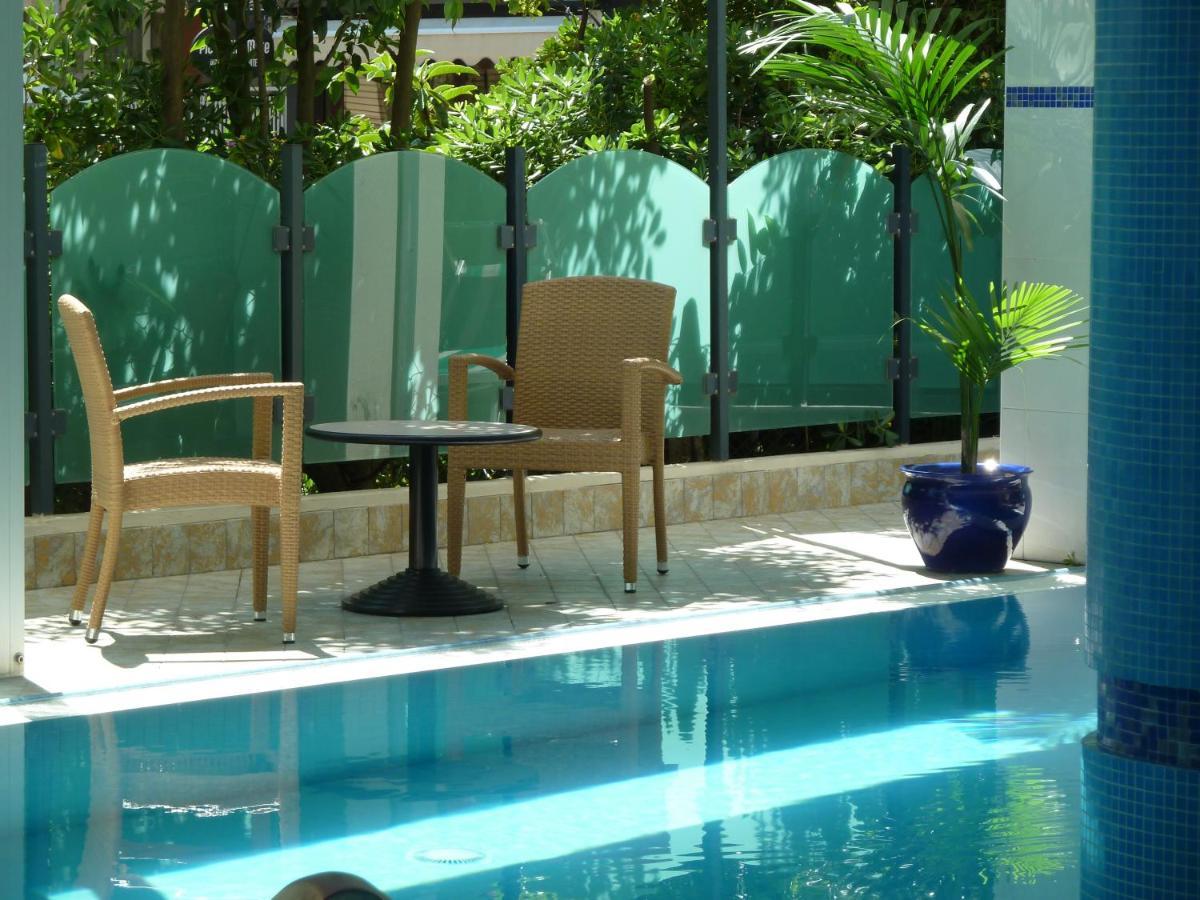Hotel Gabbiano カットーリカ エクステリア 写真